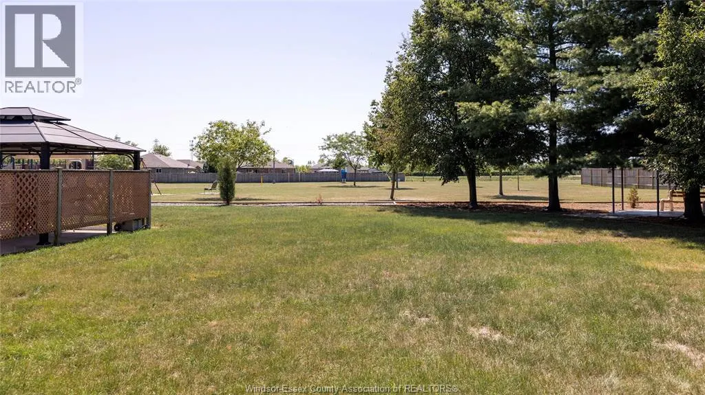 389 PINEHURST DRIVE