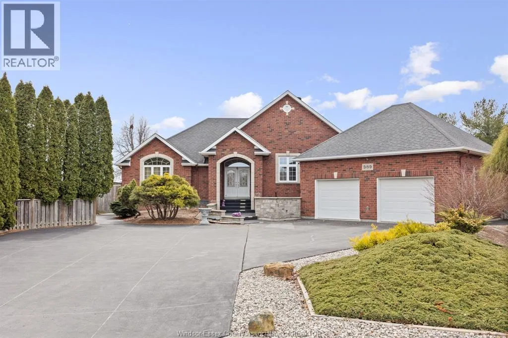 389 PINEHURST DRIVE
