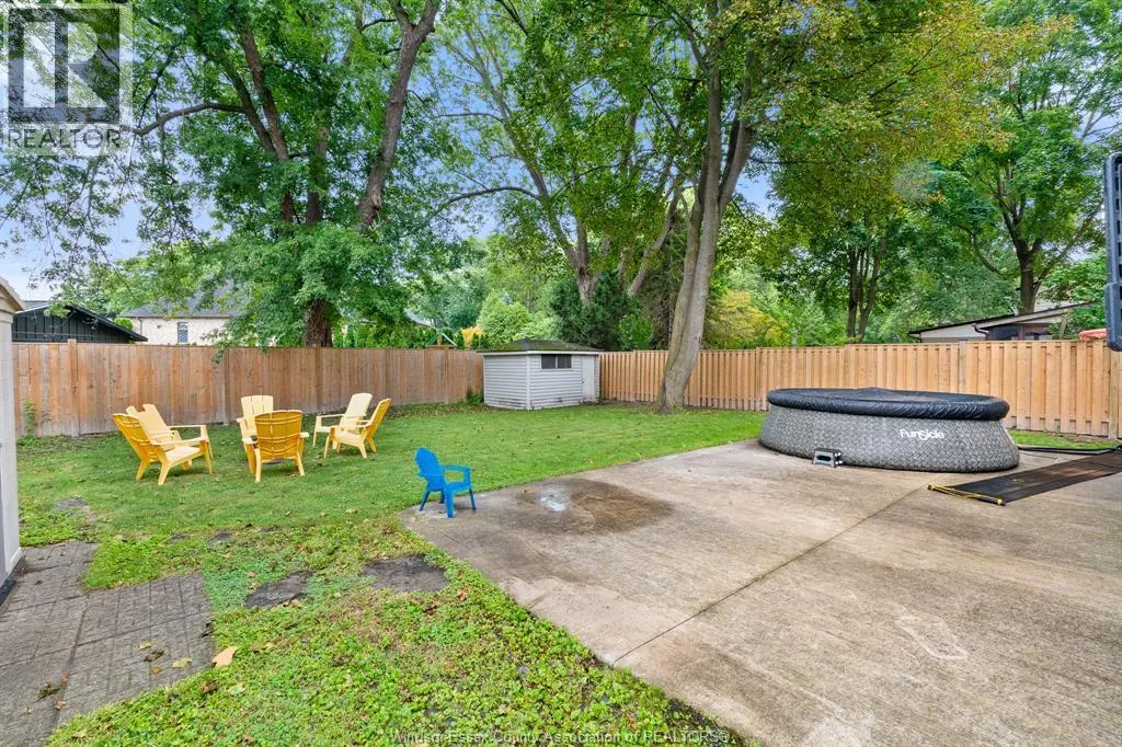 112 CLOVELLY