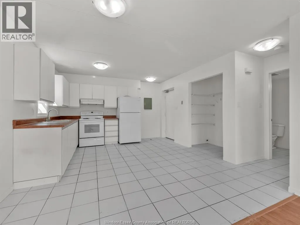 5830 Malden Unit# 107