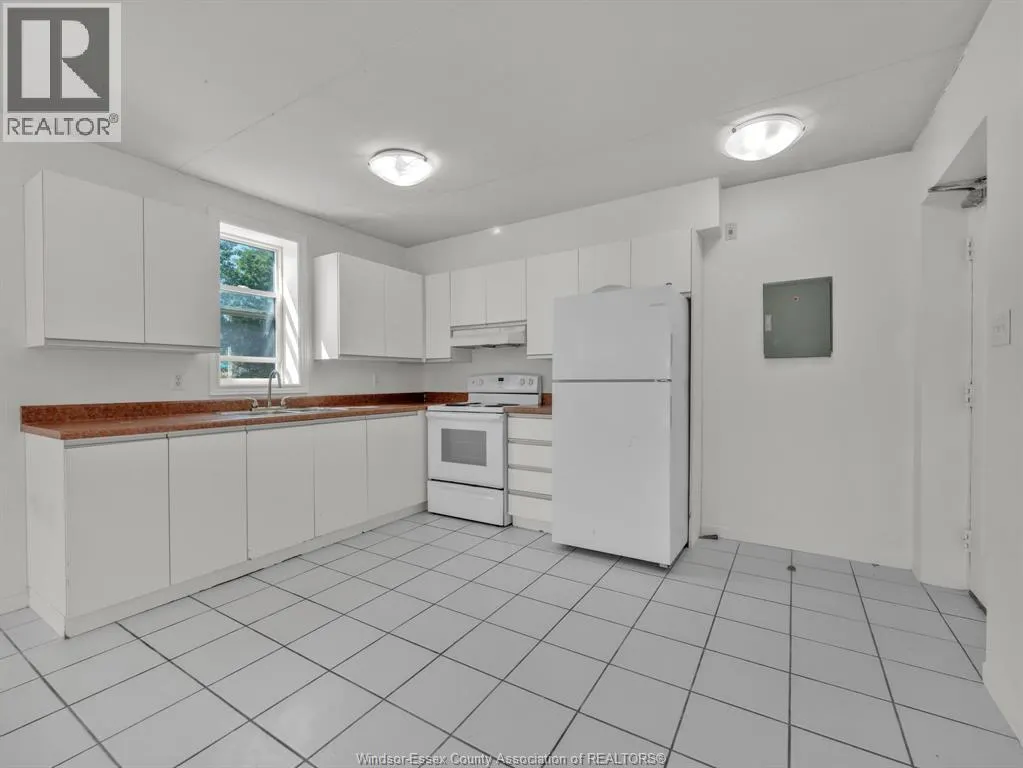 5830 Malden Unit# 107