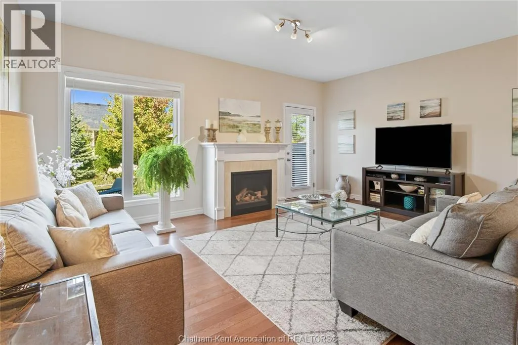 113 COTTAGE PLACE
