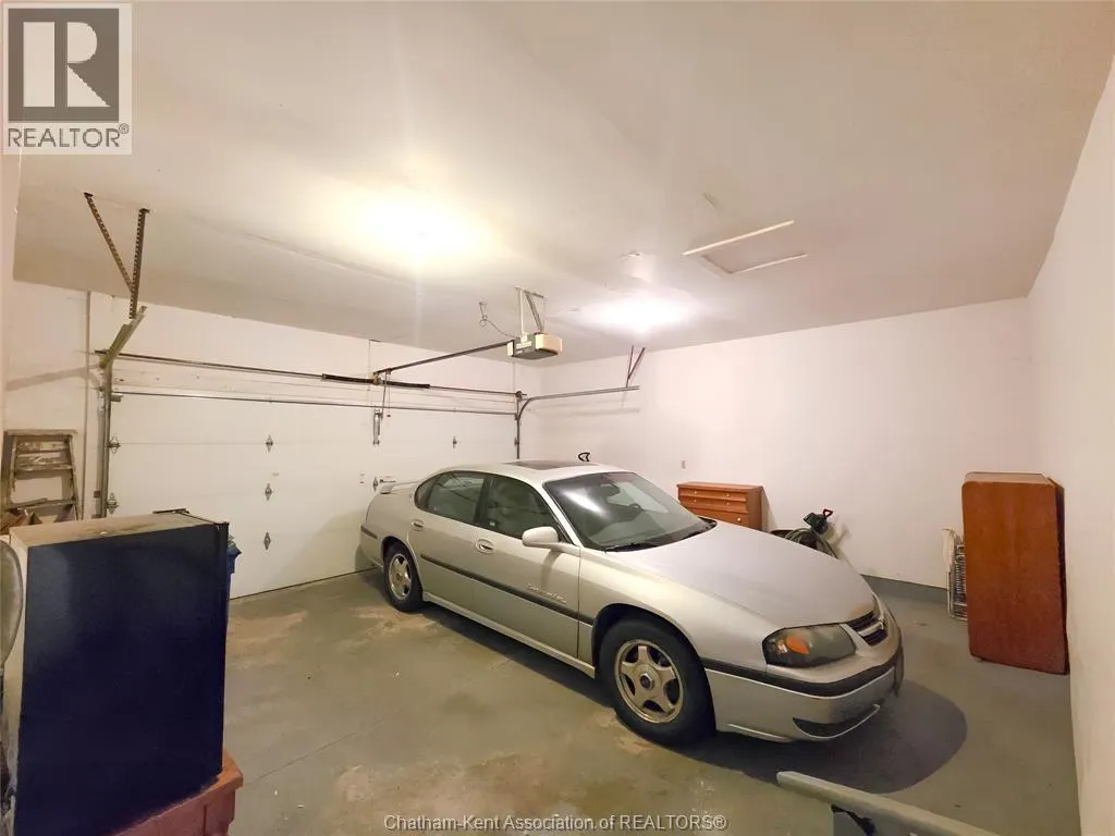 21 Earl DRIVE