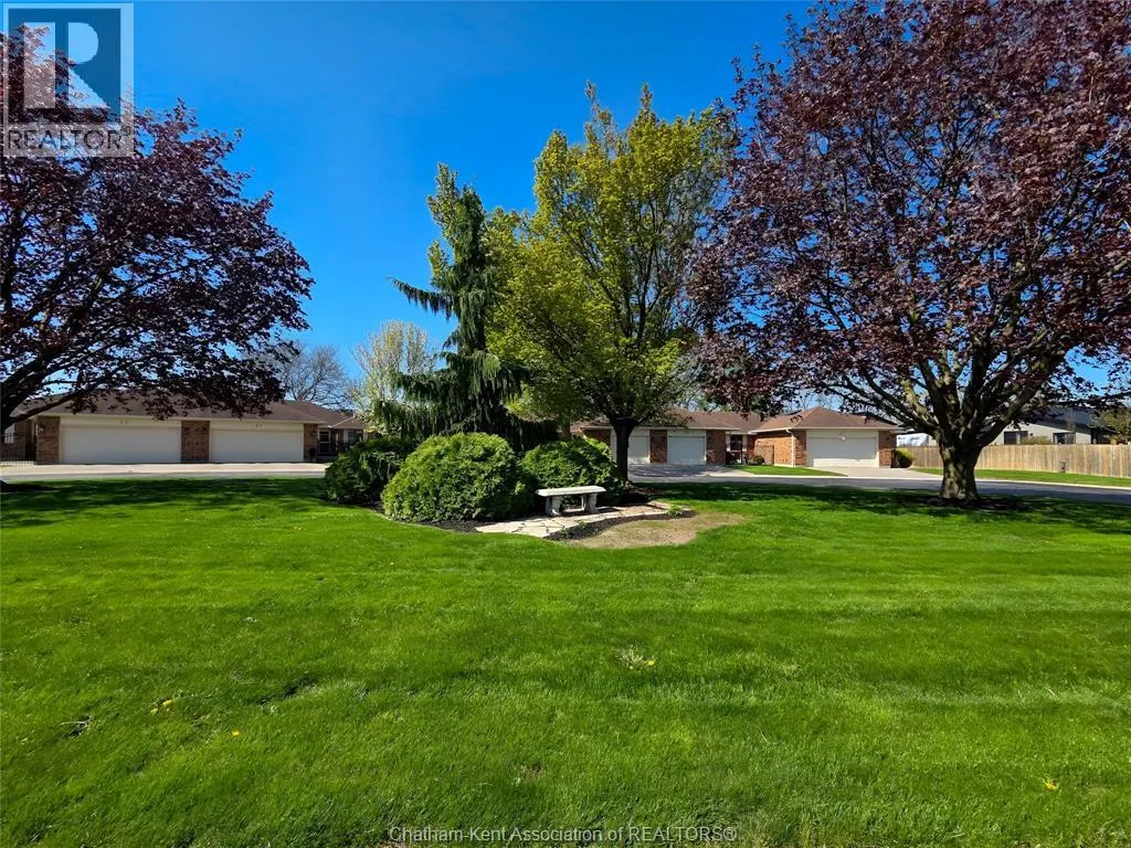 21 Earl DRIVE