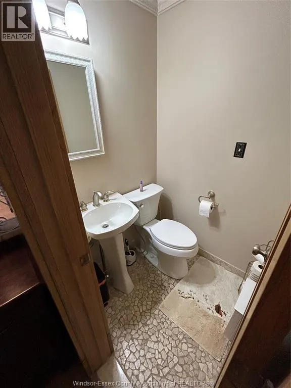 90 HARBOURVIEW