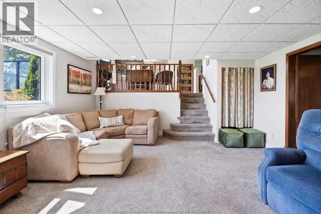 19085 BLUE WATER AVENUE