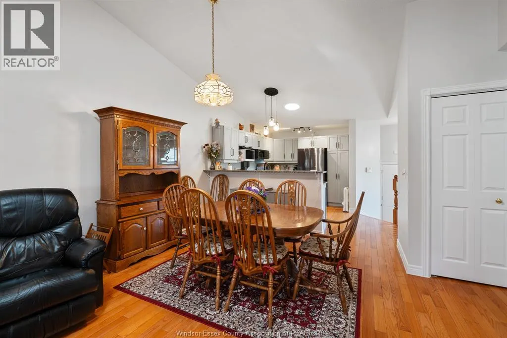 41 Queens Hill CRESCENT
