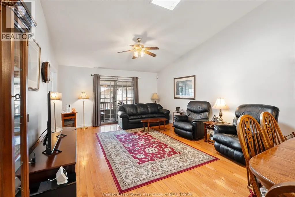 41 Queens Hill CRESCENT