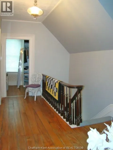 26 ERIE STREET South