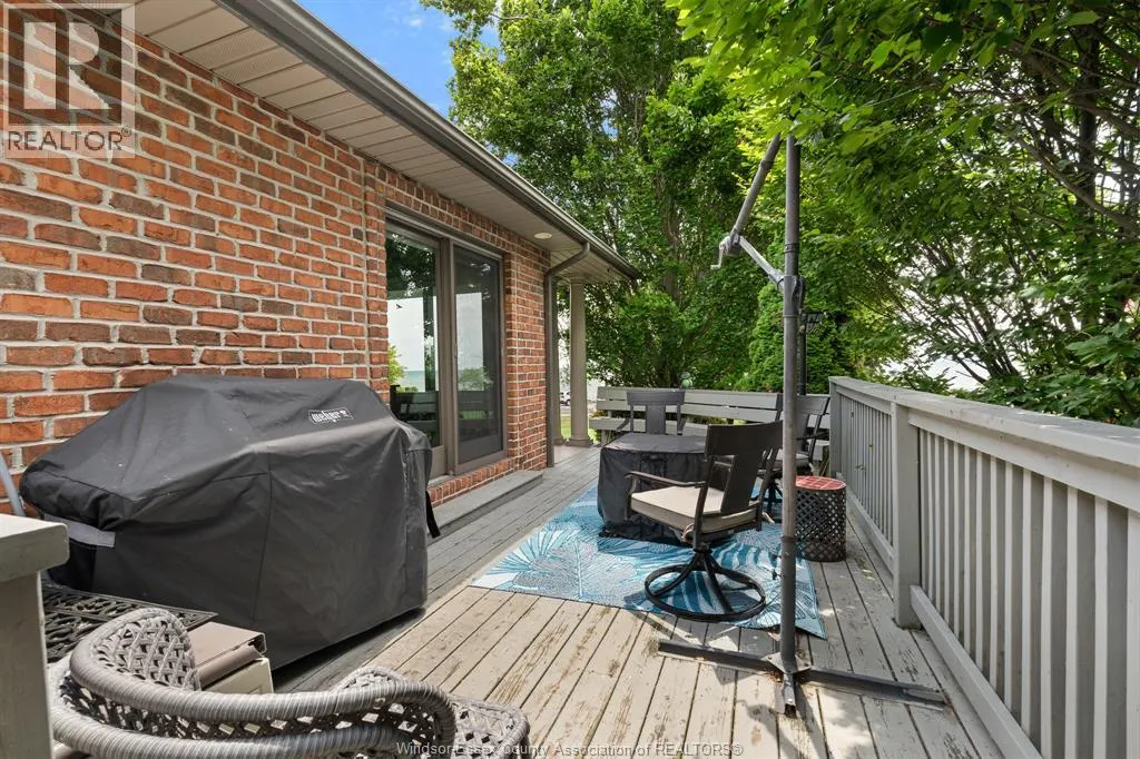501 LAKE DRIVE