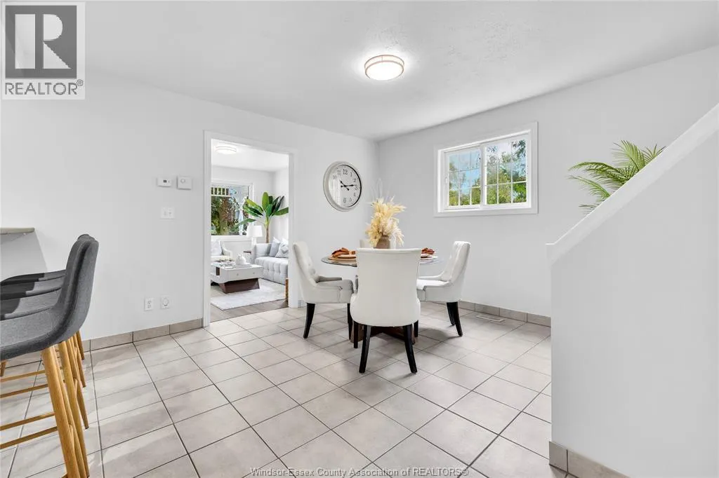 1073 Martin Lane