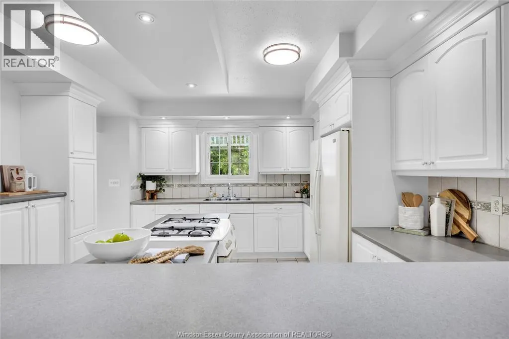 1073 Martin Lane