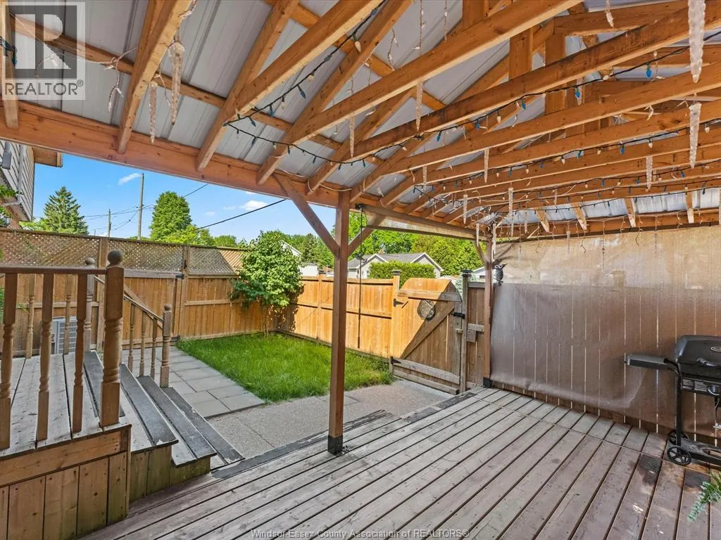 22 TAYLOR AVENUE