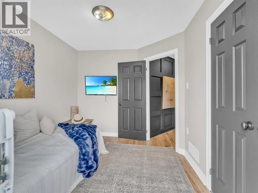 1594 HEATHERGLEN DRIVE