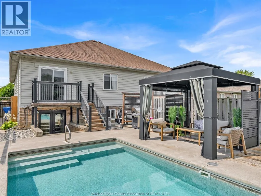 1594 HEATHERGLEN DRIVE