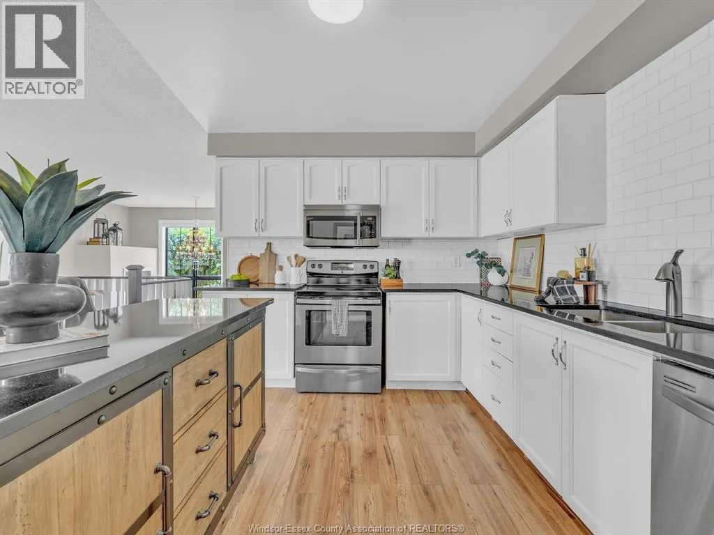 1594 HEATHERGLEN DRIVE