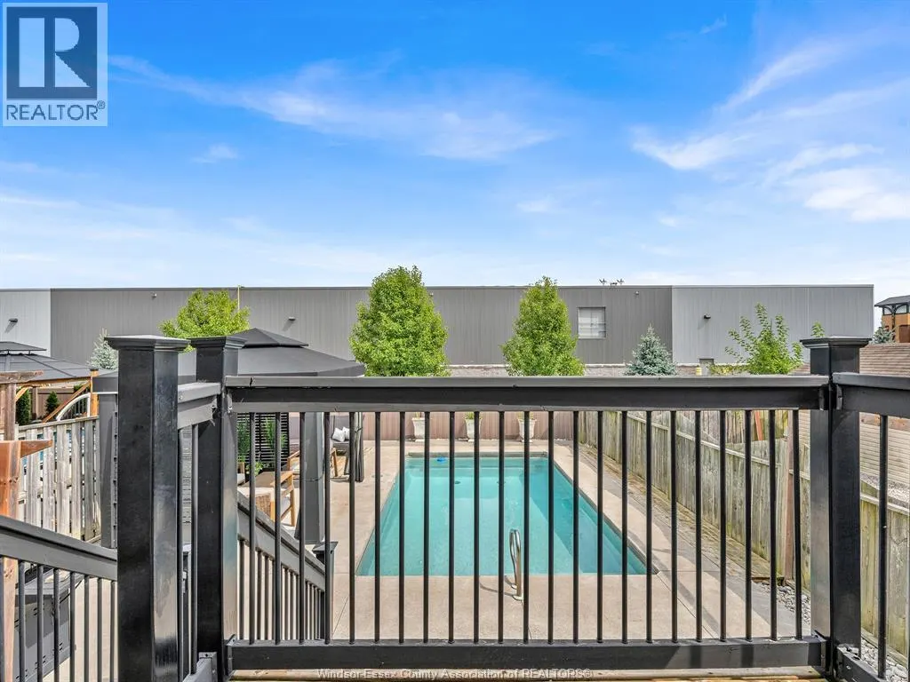 1594 HEATHERGLEN DRIVE