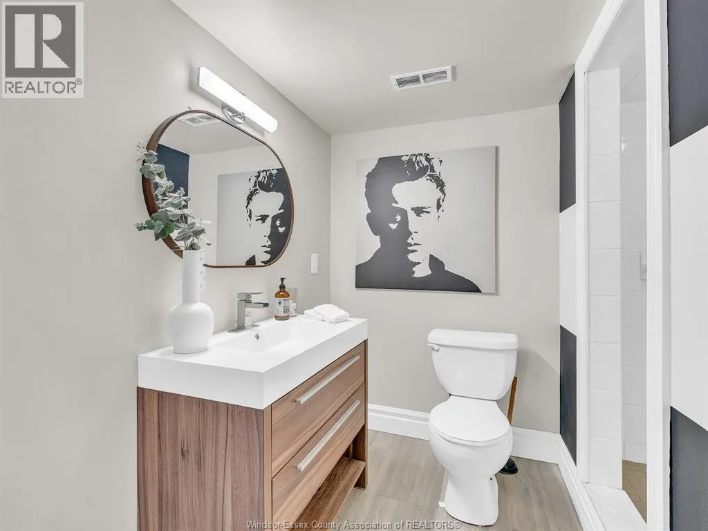 1594 HEATHERGLEN DRIVE