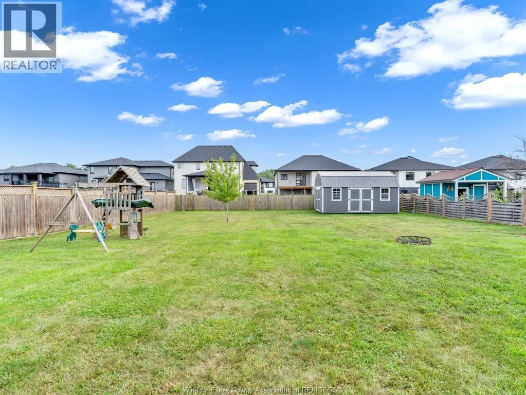 8401 MIDDLE Sideroad