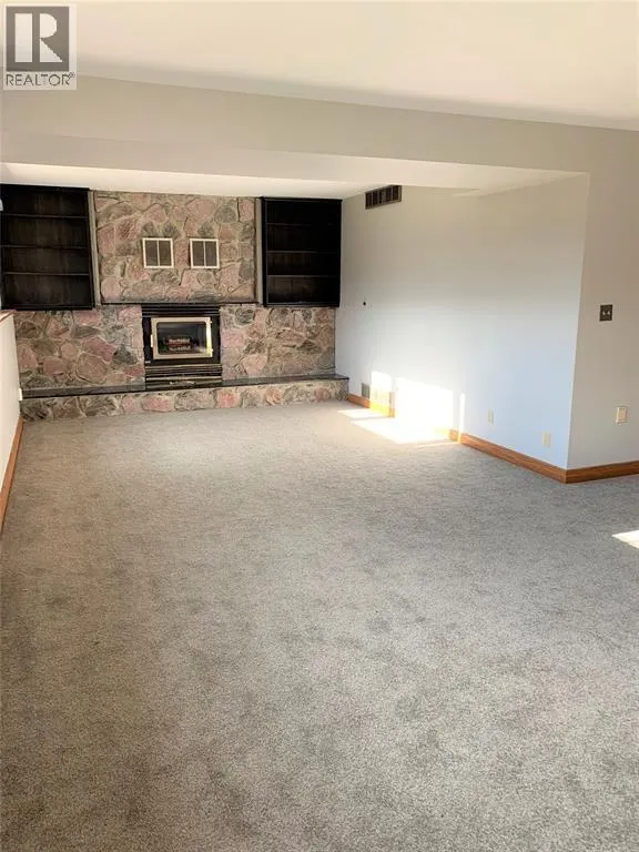 124 PADDOCK ROAD