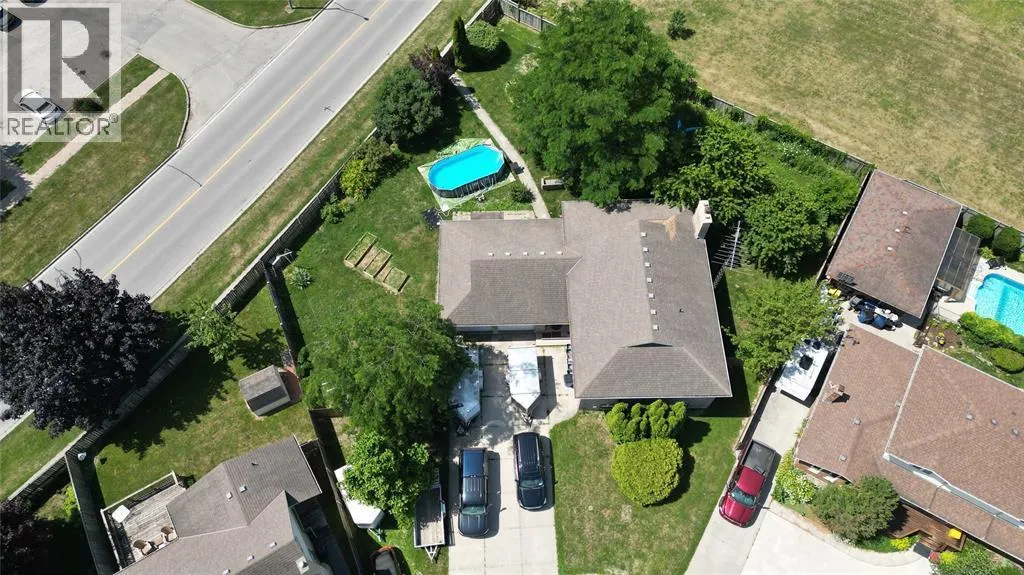 124 PADDOCK ROAD