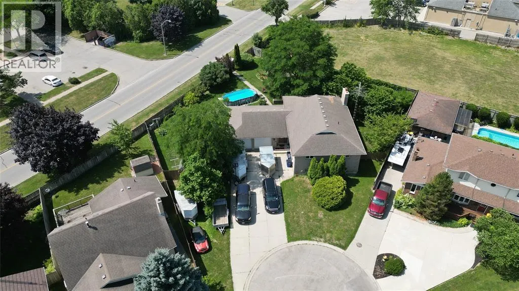 124 PADDOCK ROAD