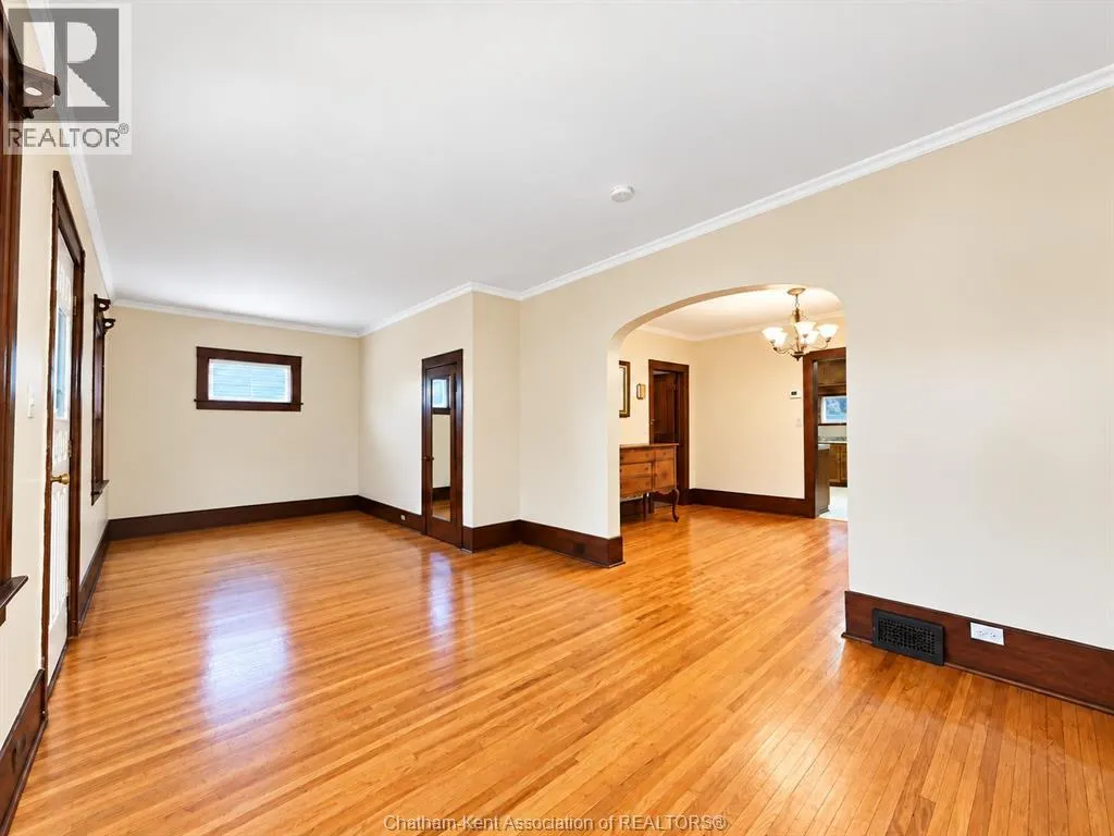 55 Prince Arthur AVENUE