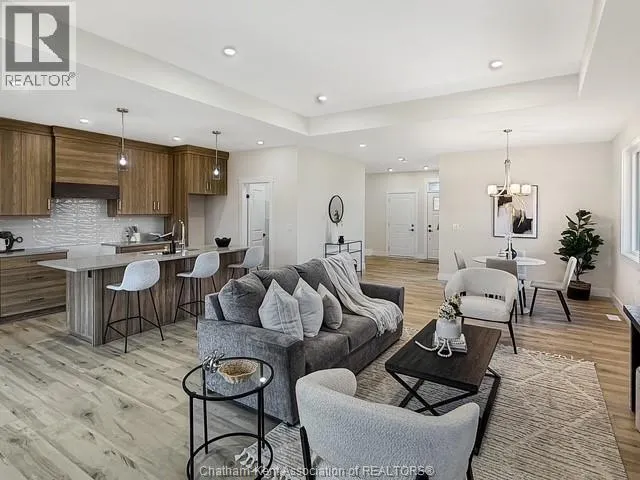 25 Duskridge ROAD