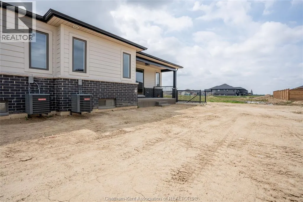 25 Duskridge ROAD