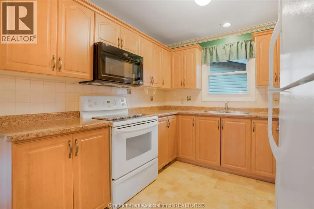 15 MONARCH DRIVE