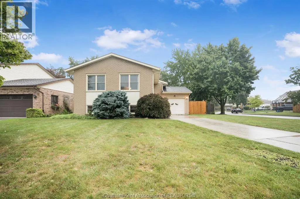 15 MONARCH DRIVE
