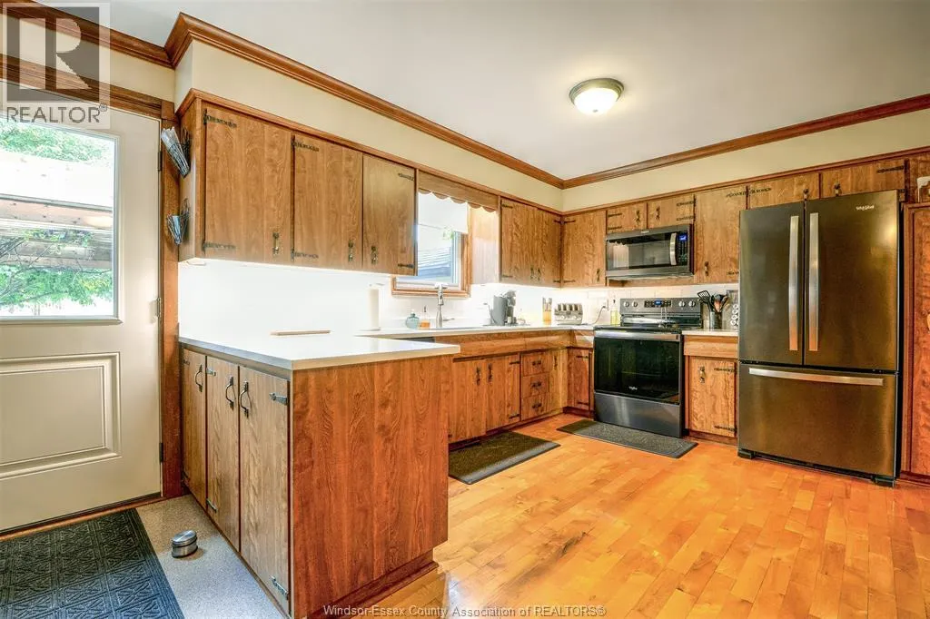 6204 6TH CONCESSION North