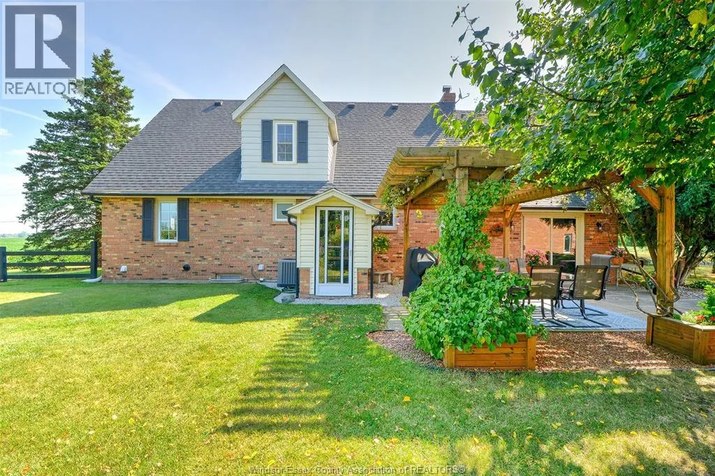 6204 6TH CONCESSION North