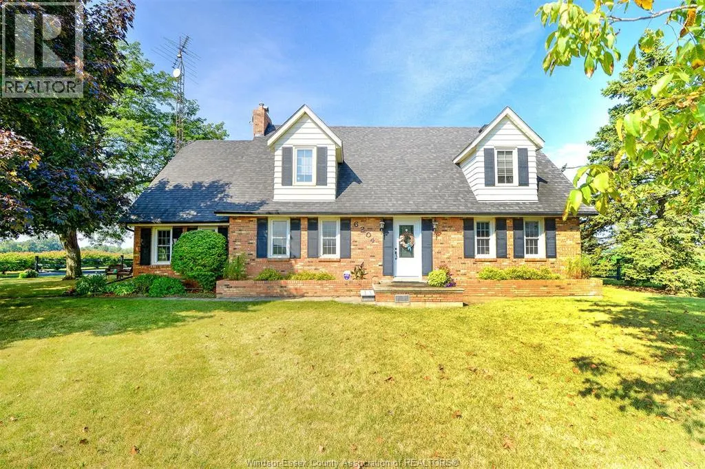 6204 6TH CONCESSION North