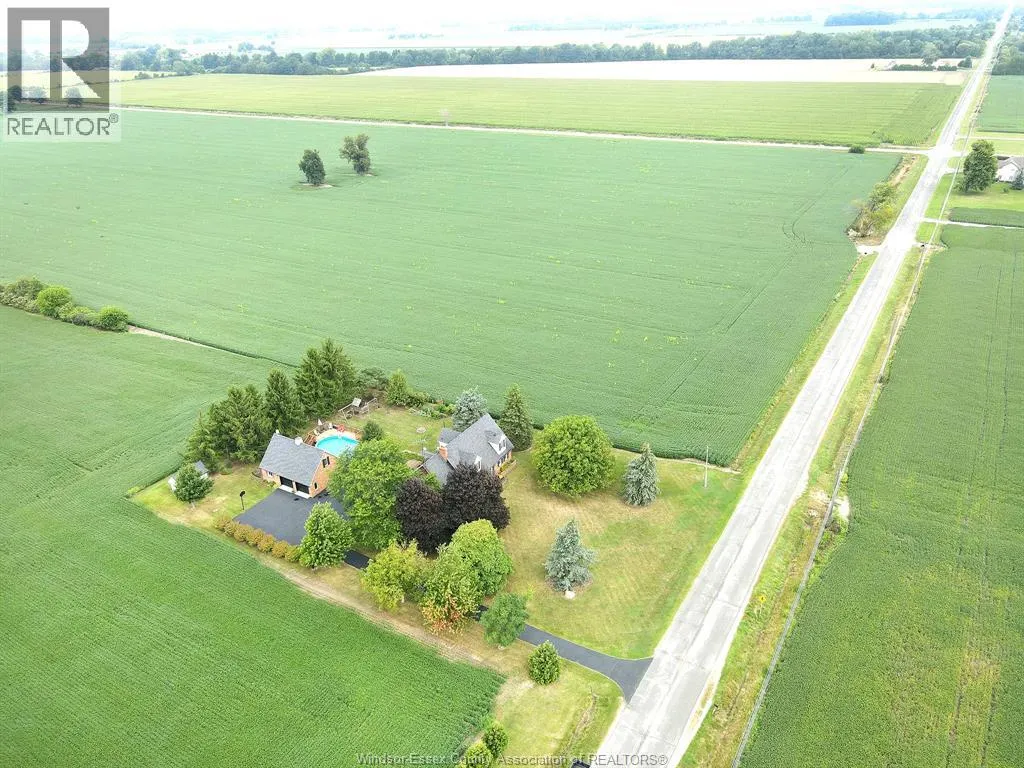 6204 6TH CONCESSION North