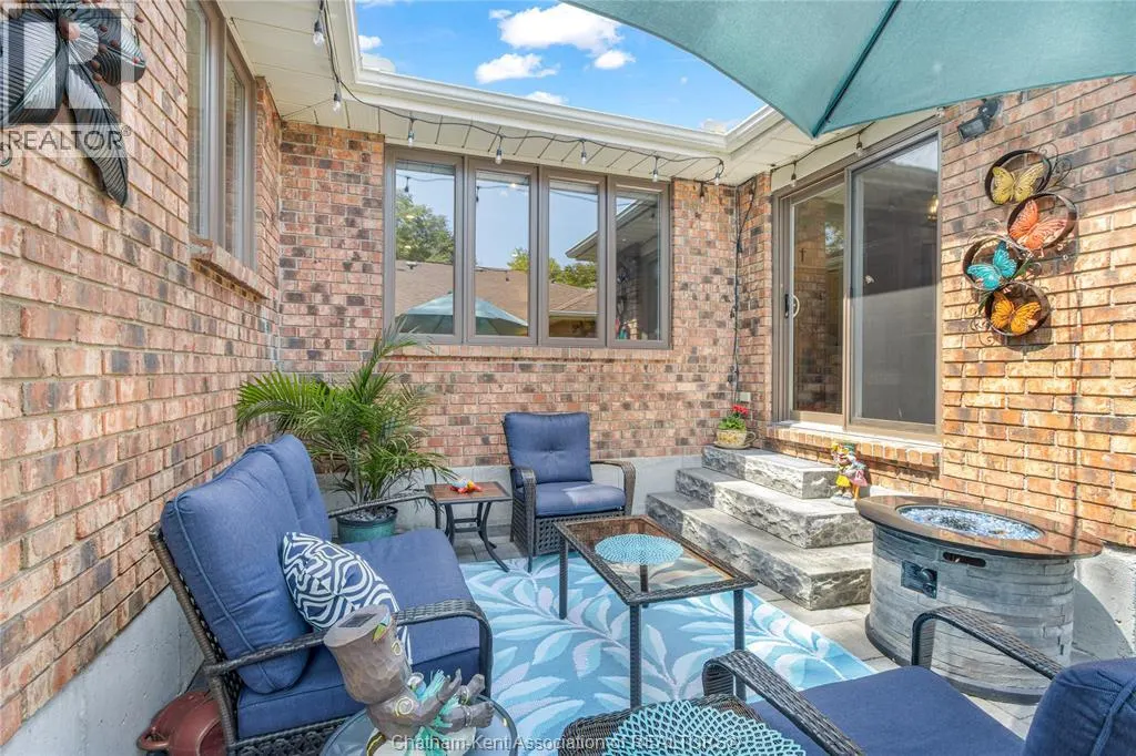 26-21 EARL DRIVE