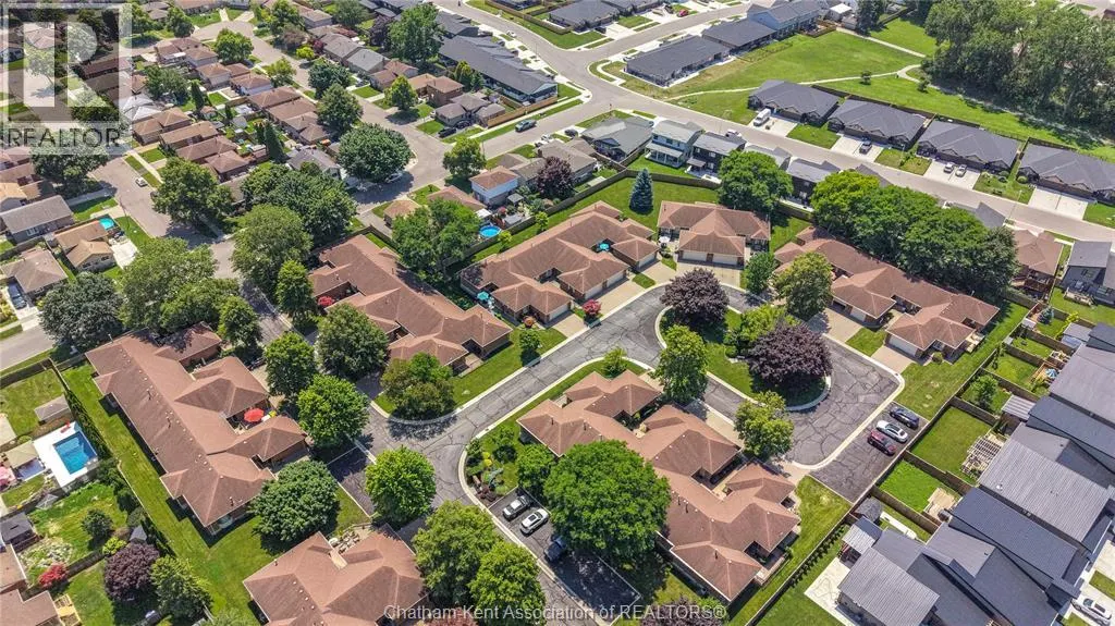 26-21 EARL DRIVE