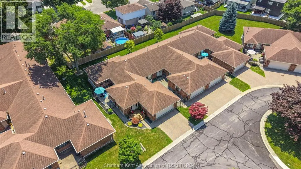 26-21 EARL DRIVE