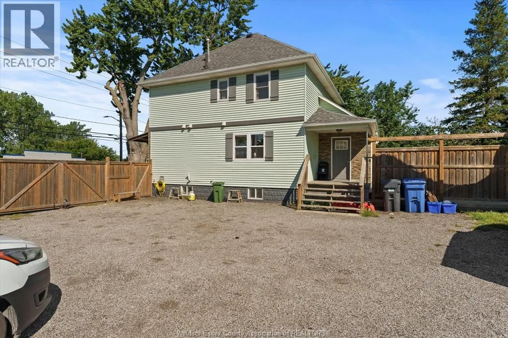 2485 FRONT ROAD