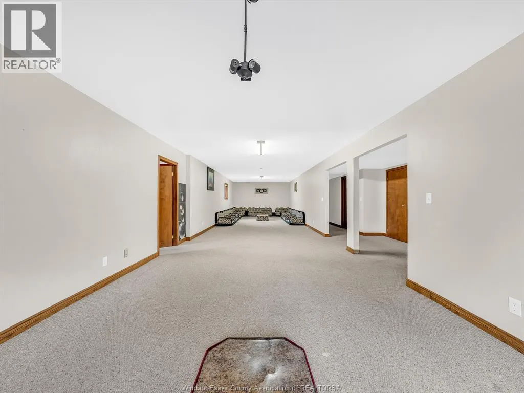 43 Sandy Lake DRIVE
