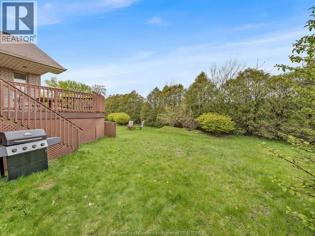 43 Sandy Lake DRIVE