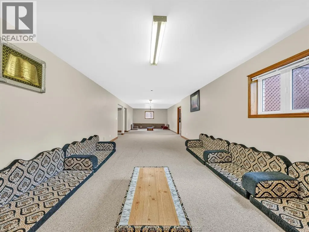 43 Sandy Lake DRIVE