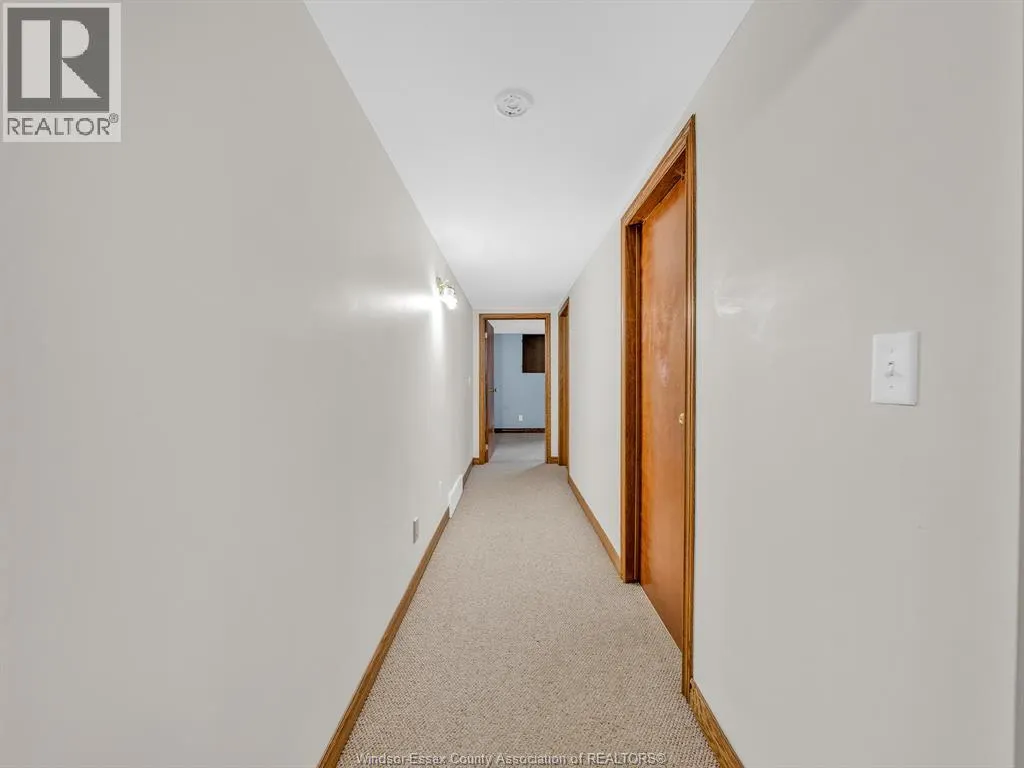43 Sandy Lake DRIVE