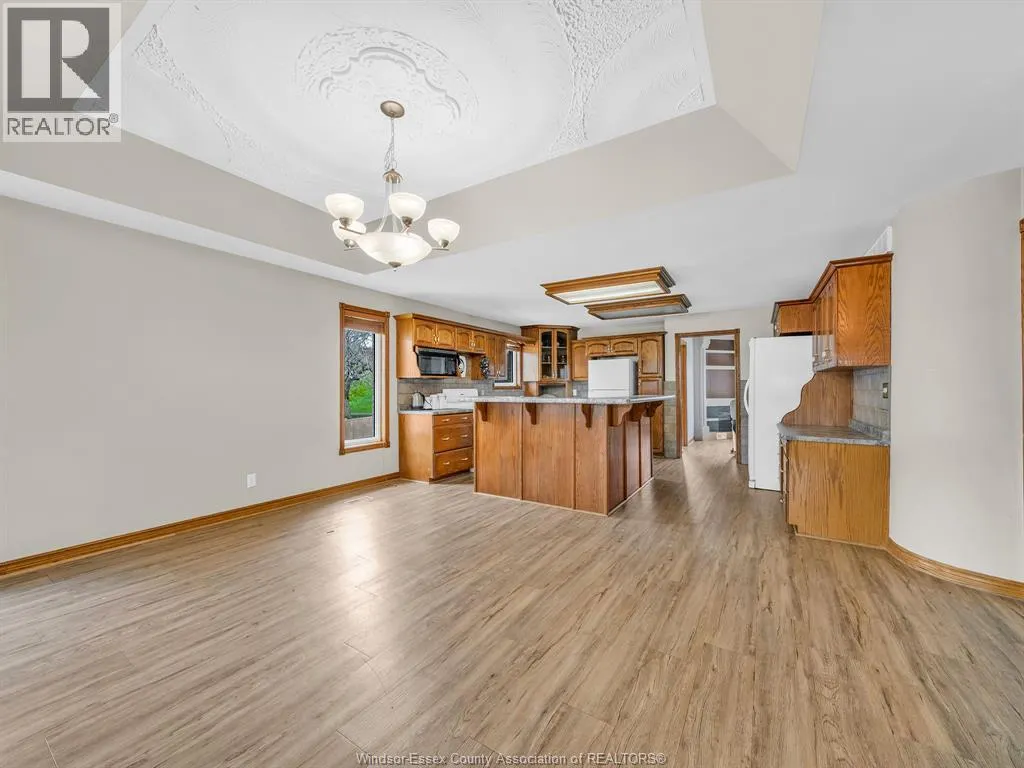 43 Sandy Lake DRIVE