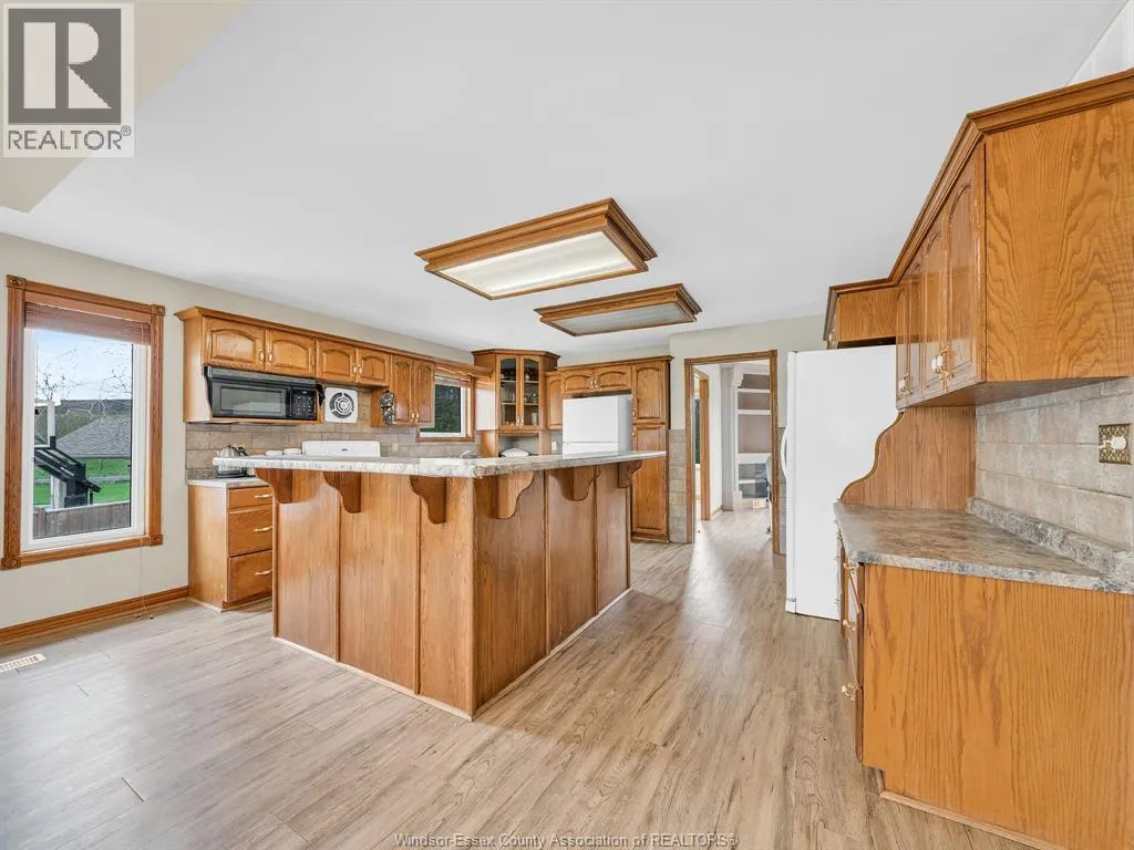 43 Sandy Lake DRIVE