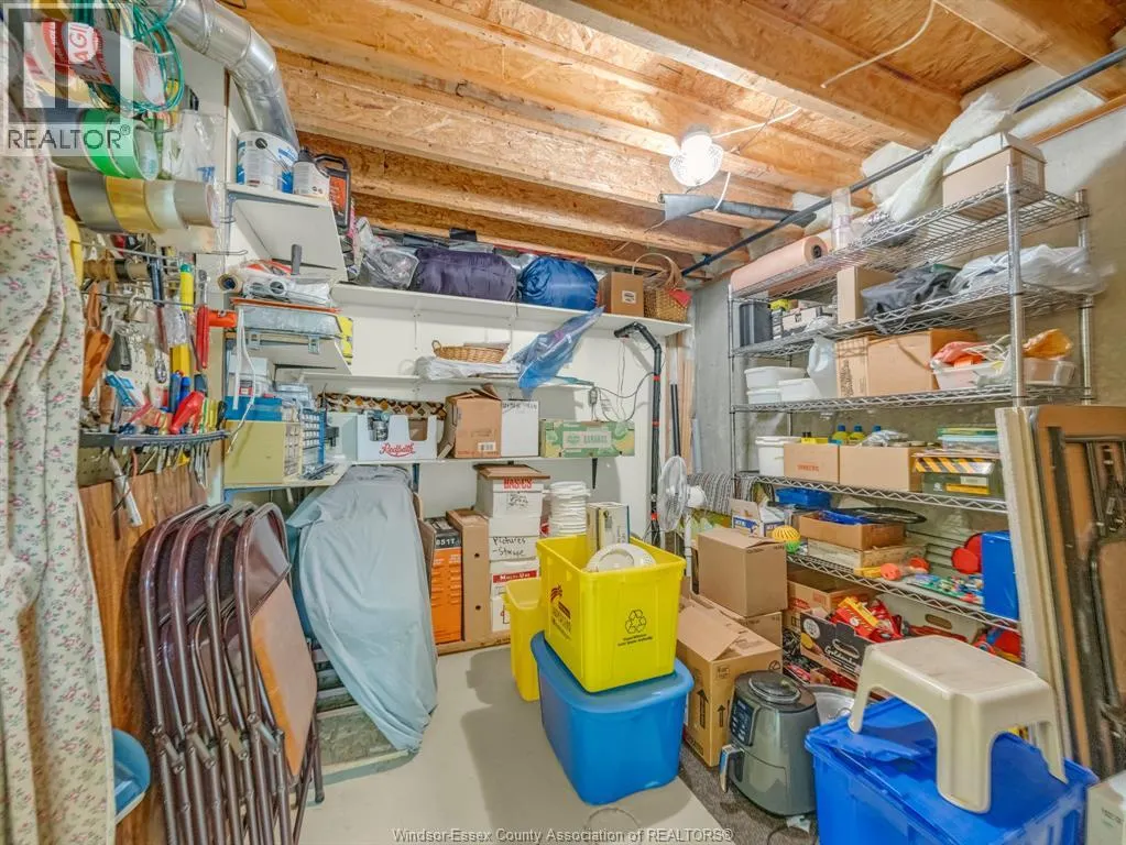 74 GOSFIELD TOWNLINE West