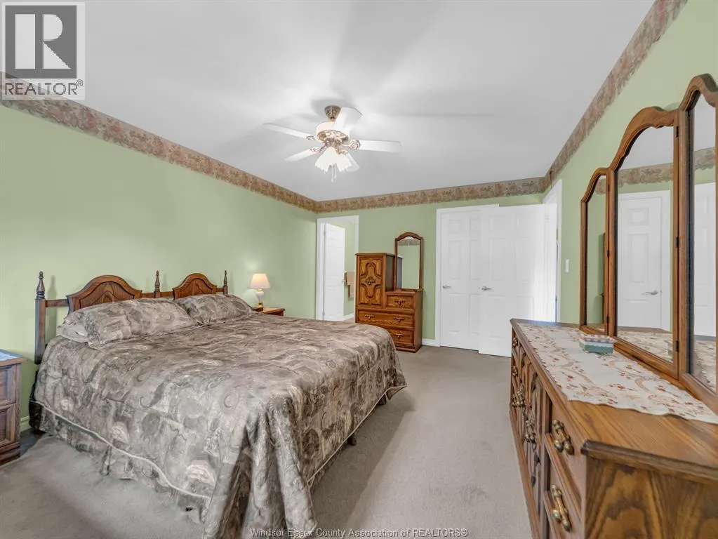 74 GOSFIELD TOWNLINE West