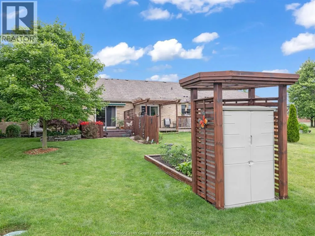 74 GOSFIELD TOWNLINE West