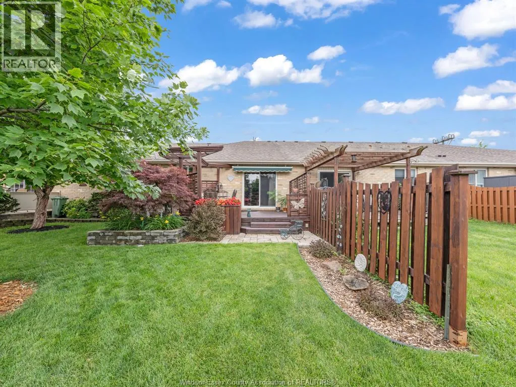 74 GOSFIELD TOWNLINE West