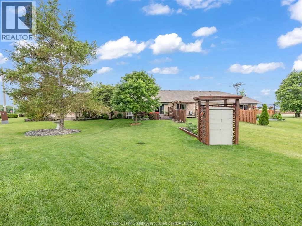 74 GOSFIELD TOWNLINE West